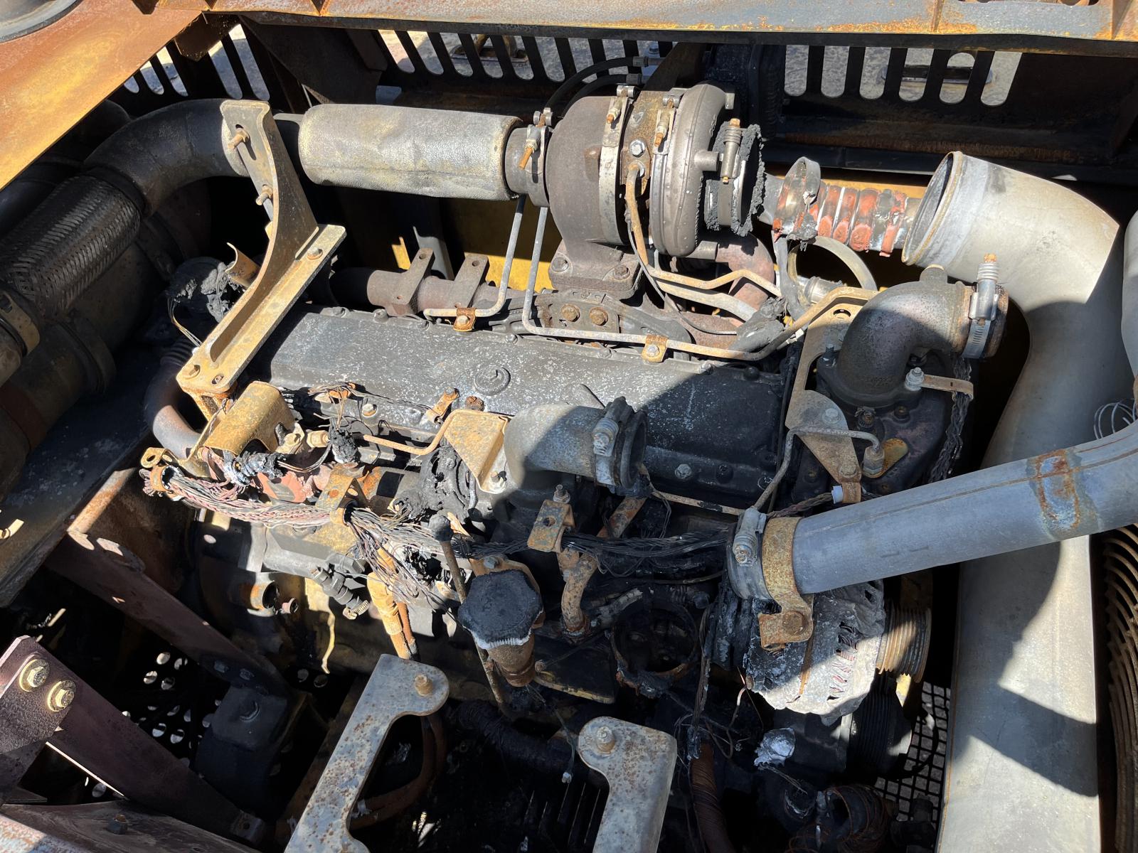 ./imagenes/INVOICE/2019/18295/JOHN DEERE 210G (2).JPG